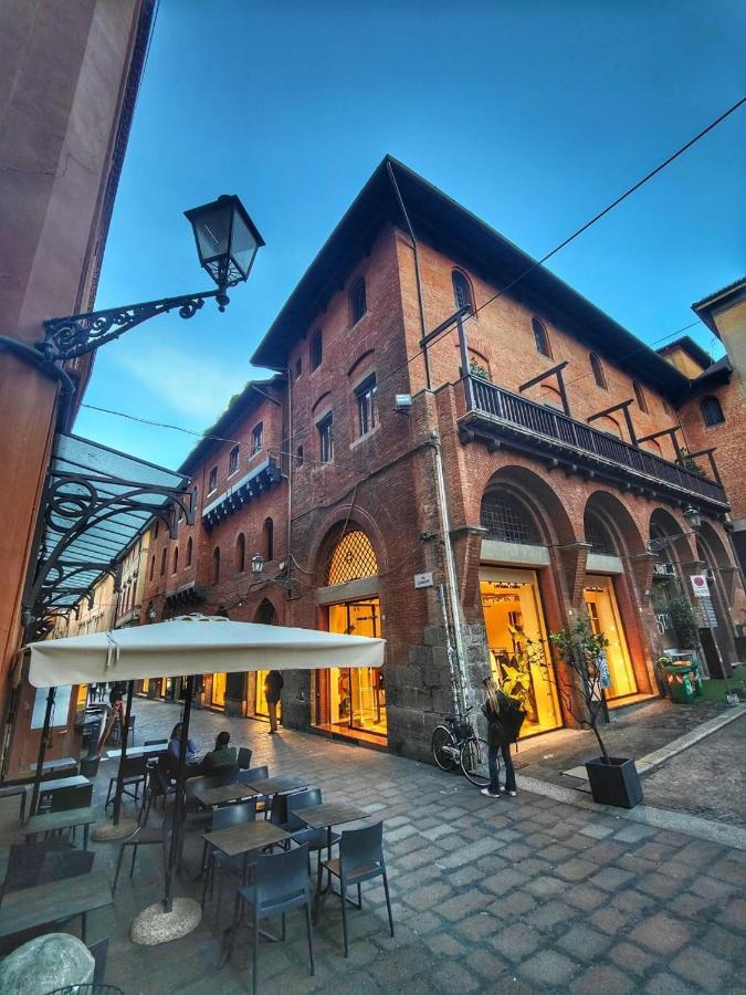 Lovely 1 Bedroom Apartment Nearby Piazza Maggiore โบโลญญา ภายนอก รูปภาพ